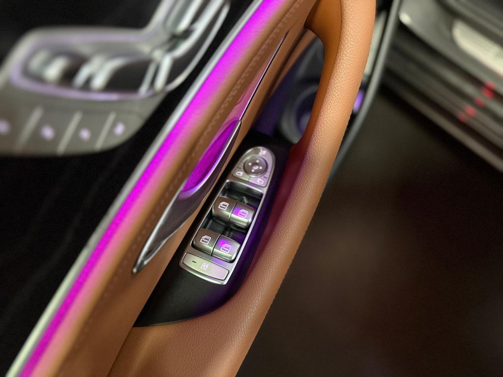 Mercedes-Benz E 300 2020