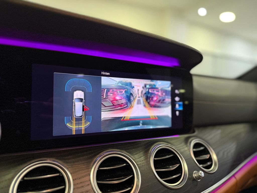 Mercedes-Benz E 300 2020