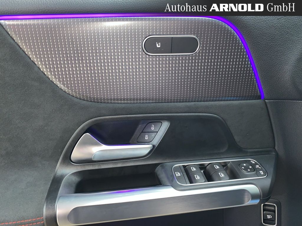 Mercedes-Benz EQB 2023