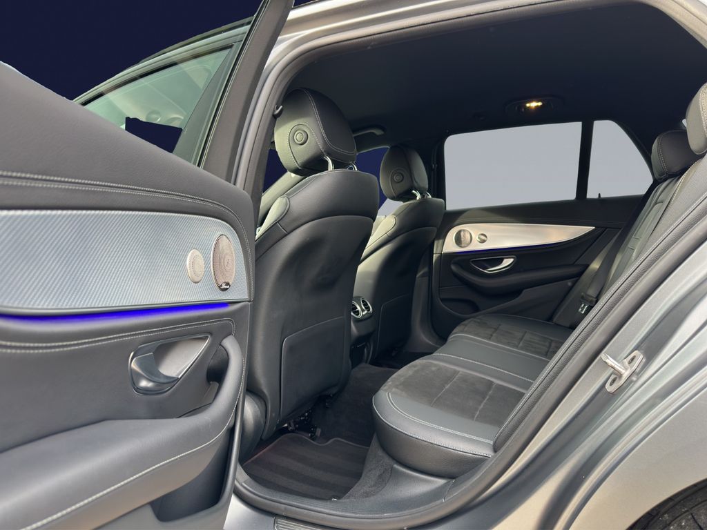 Mercedes-Benz E 300 2021