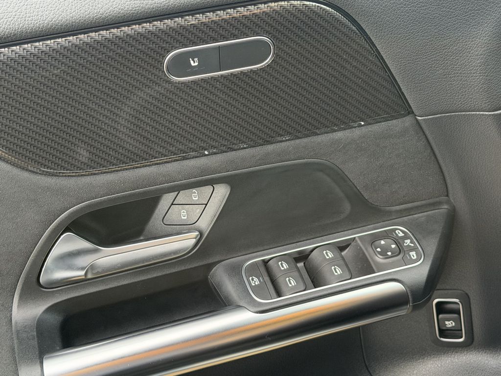 Mercedes-Benz GLA 220 2022