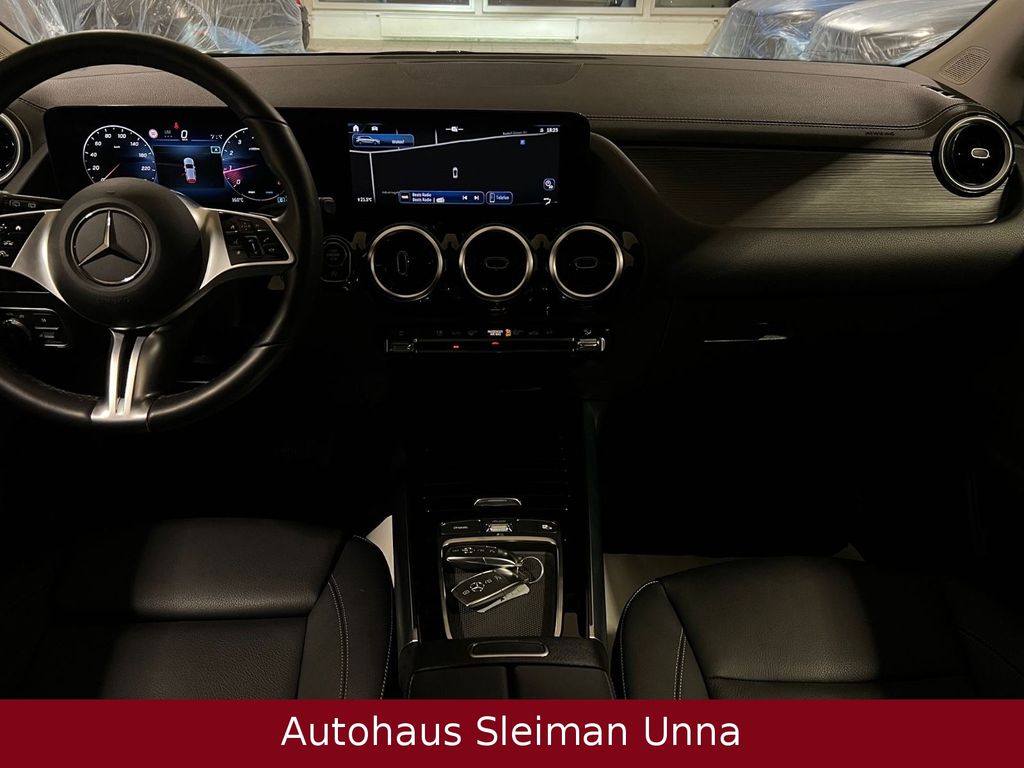 Mercedes-Benz B 250 2023