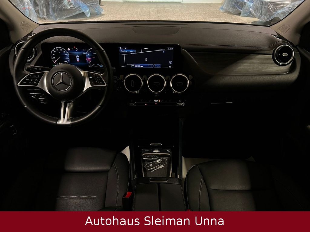 Mercedes-Benz B 250 2023