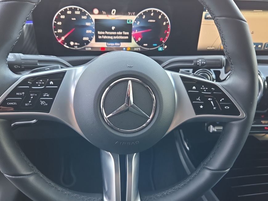 Mercedes-Benz CLA 180 2024