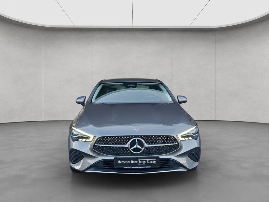 Mercedes-Benz CLA 180 2024