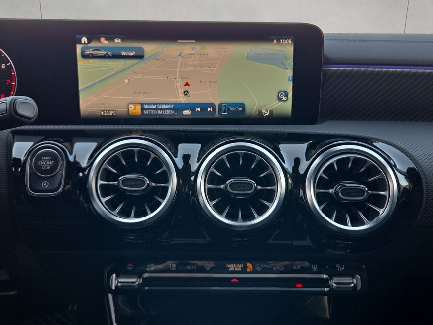 Mercedes-Benz CLA 180 2024