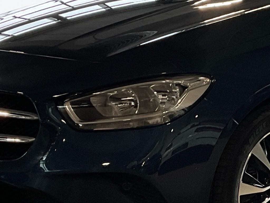 Mercedes-Benz B 220 2022