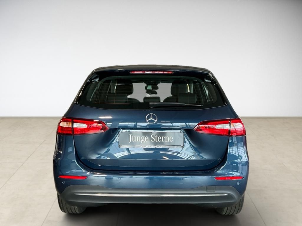 Mercedes-Benz B 220 2022