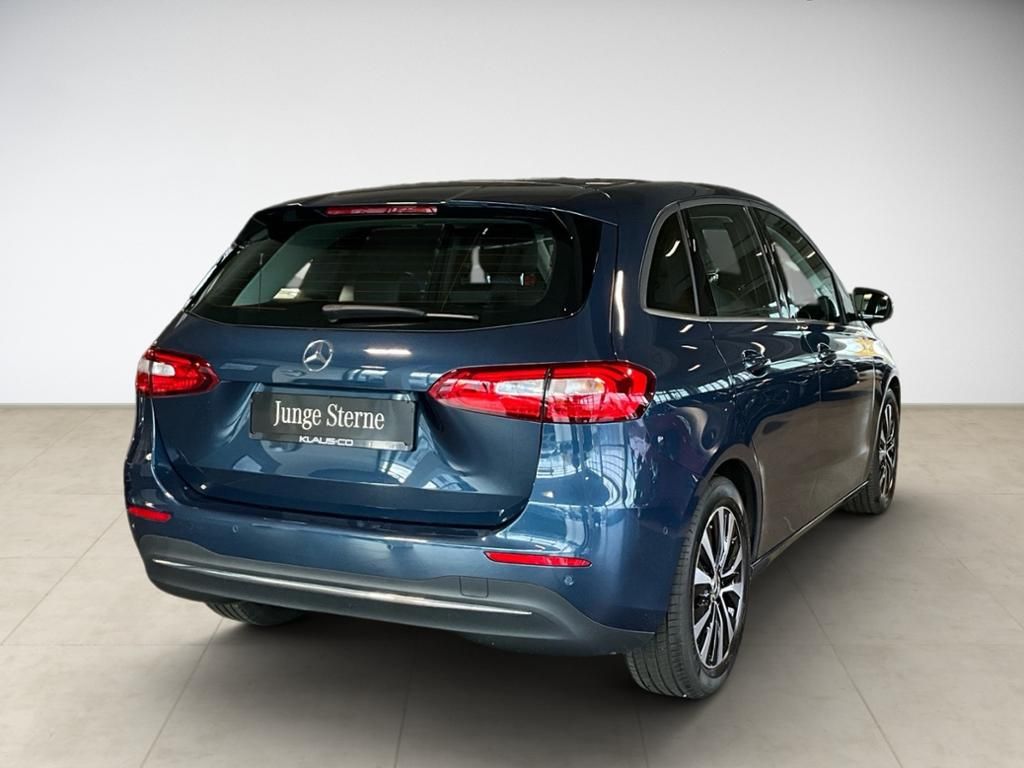 Mercedes-Benz B 220 2022