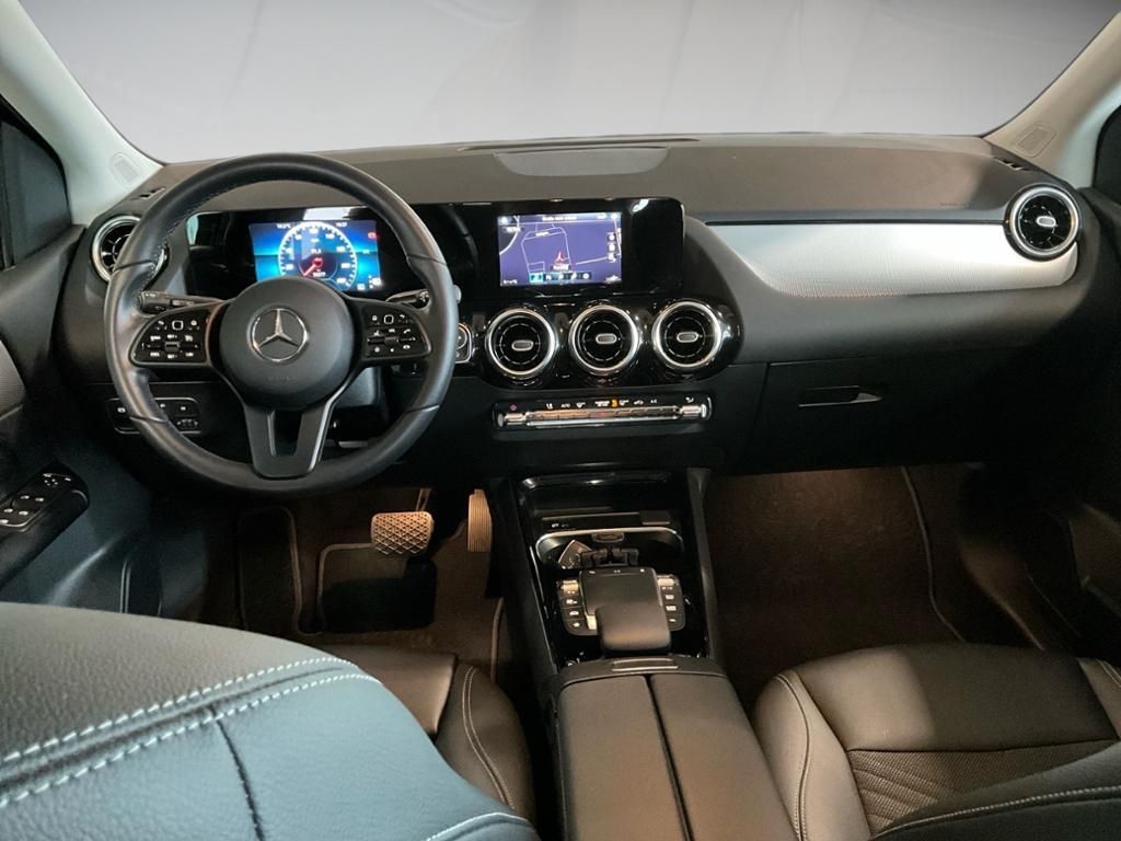 Mercedes-Benz B 220 2022