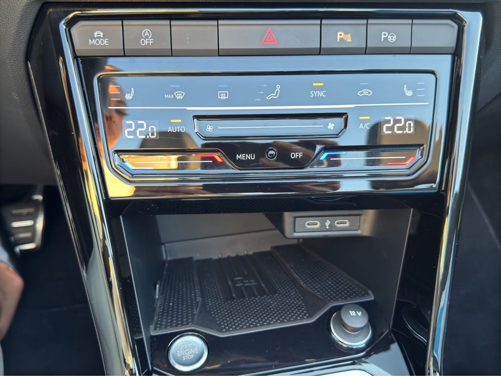 Volkswagen T-Roc 2025