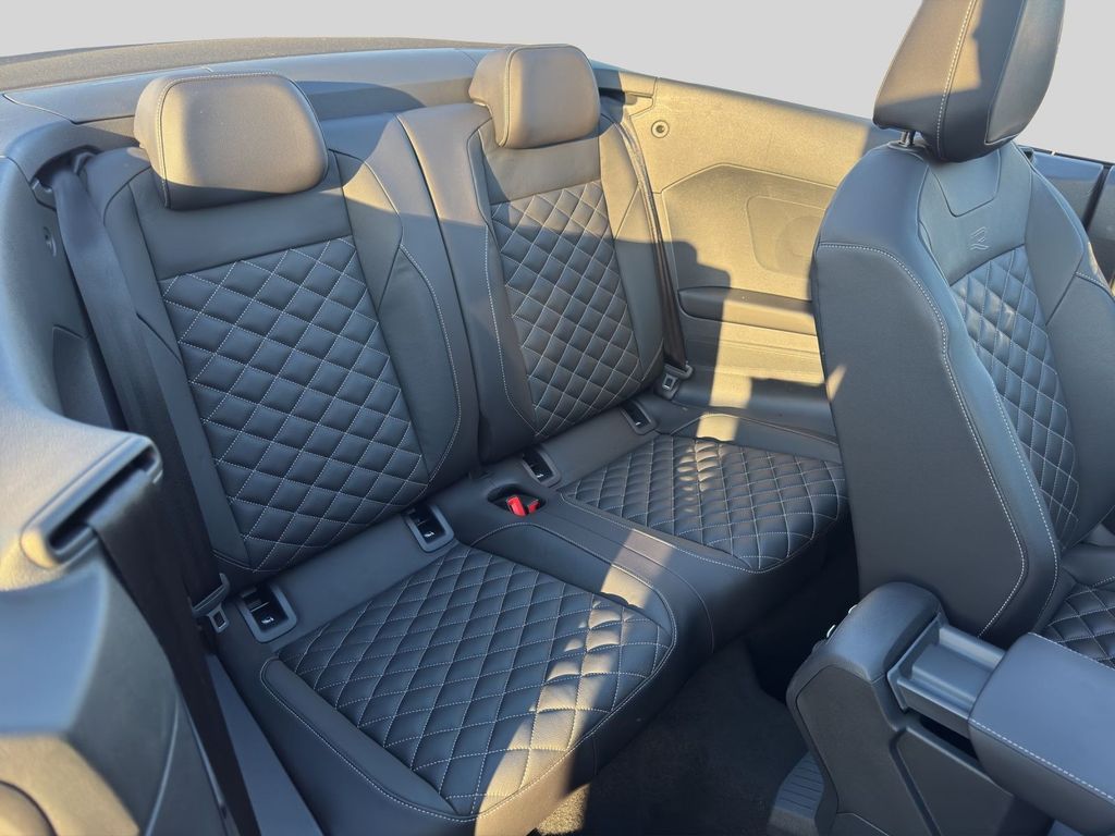 Volkswagen T-Roc 2025