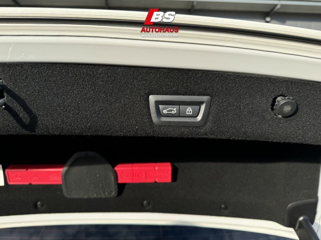 BMW 750 2016