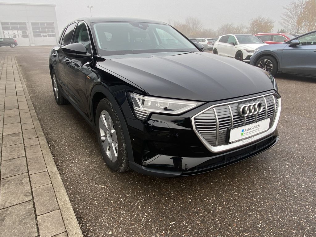 Audi e-tron 2022