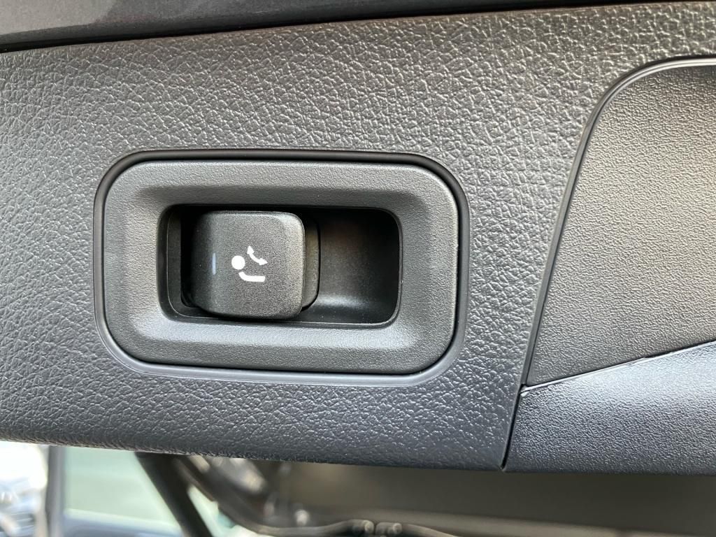 Mercedes-Benz GLA 180 2025