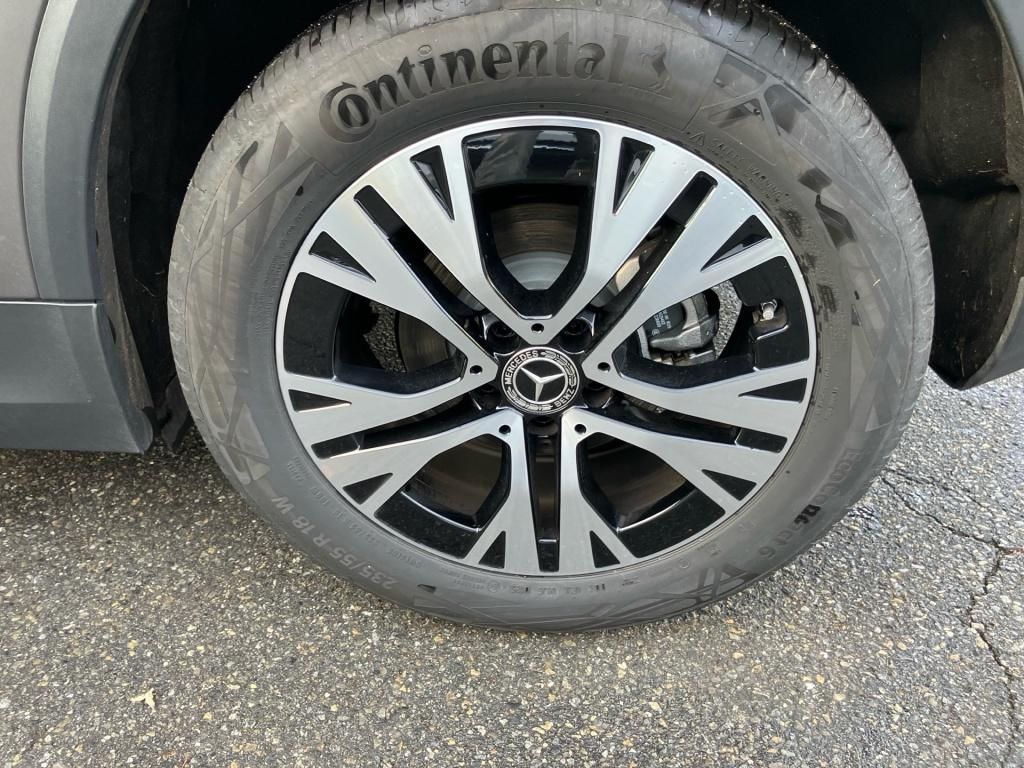 Mercedes-Benz GLA 180 2025