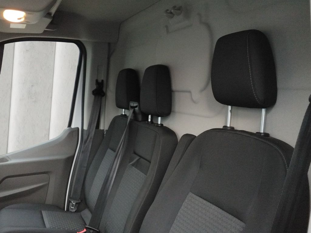 Ford Transit 2025
