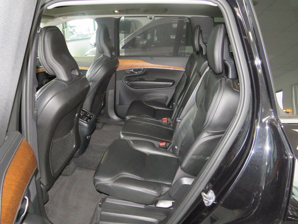 Volvo XC90 2019