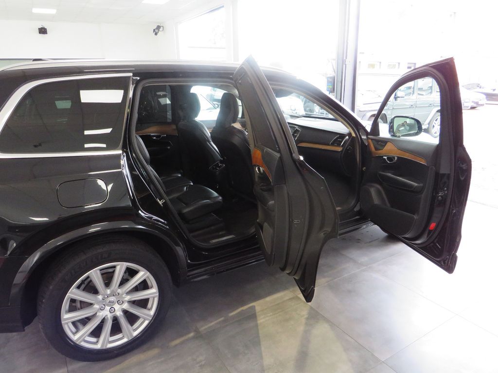 Volvo XC90 2019