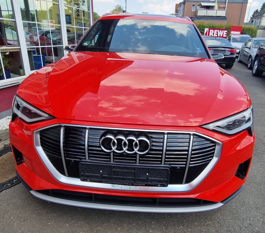 Audi e-tron 2021