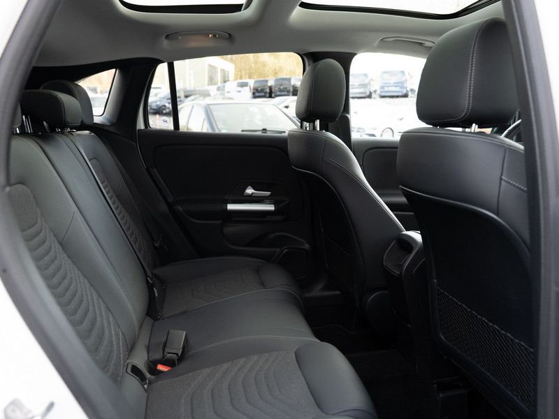 Mercedes-Benz GLA 250 2024