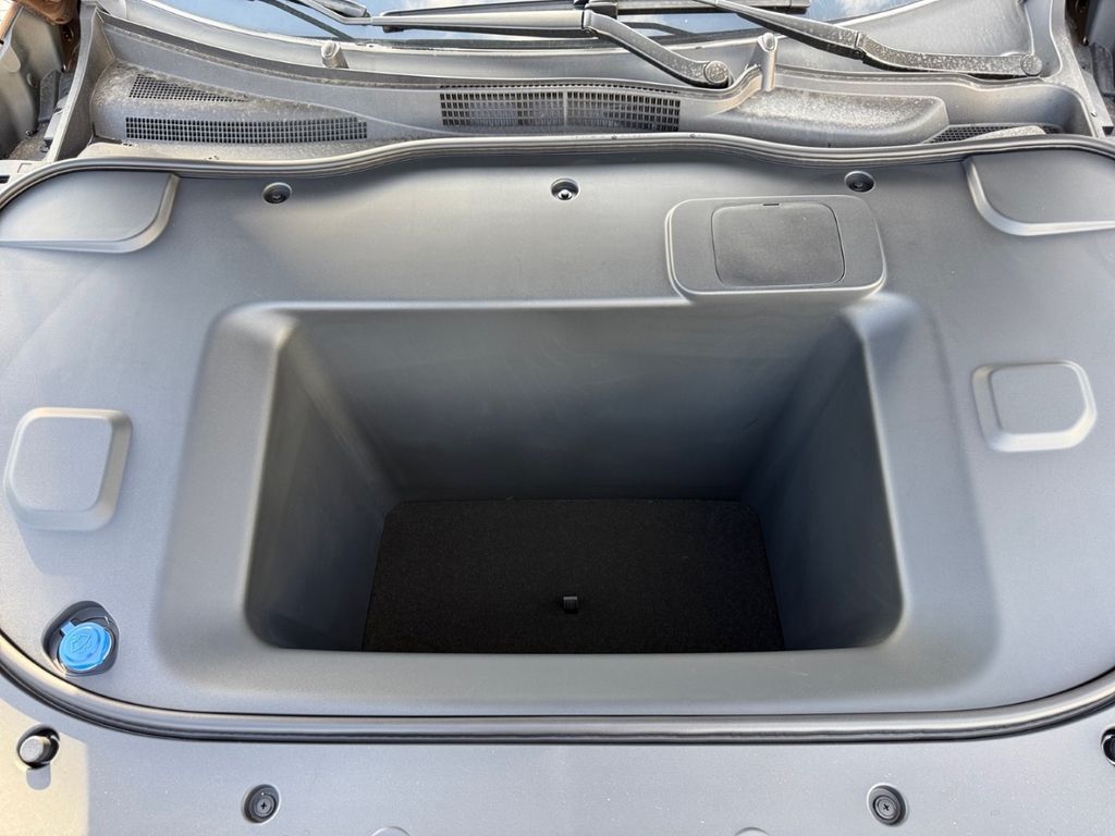 Mazda 6e