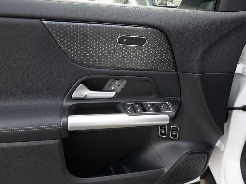 Mercedes-Benz GLA 250 2024