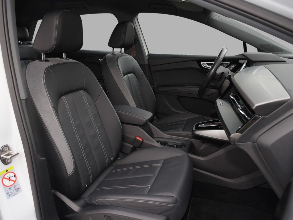 Audi Q4 e-tron 2021