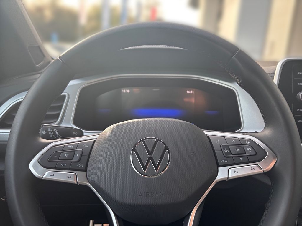 Volkswagen T-Roc 2025