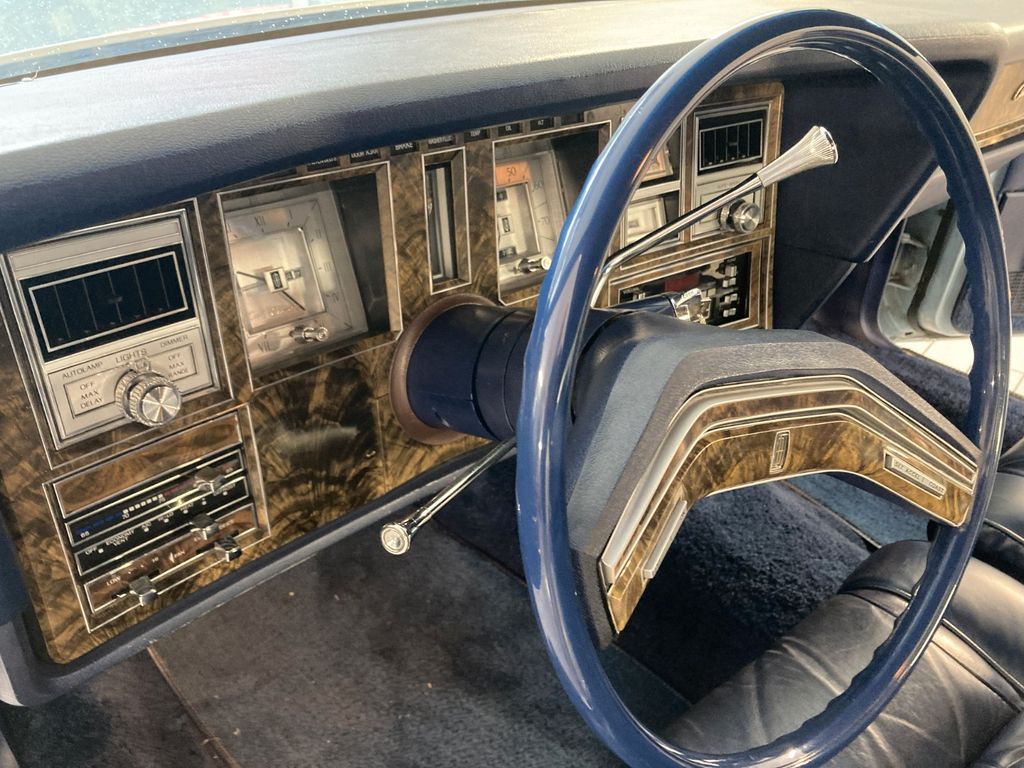 Lincoln Continental 1979