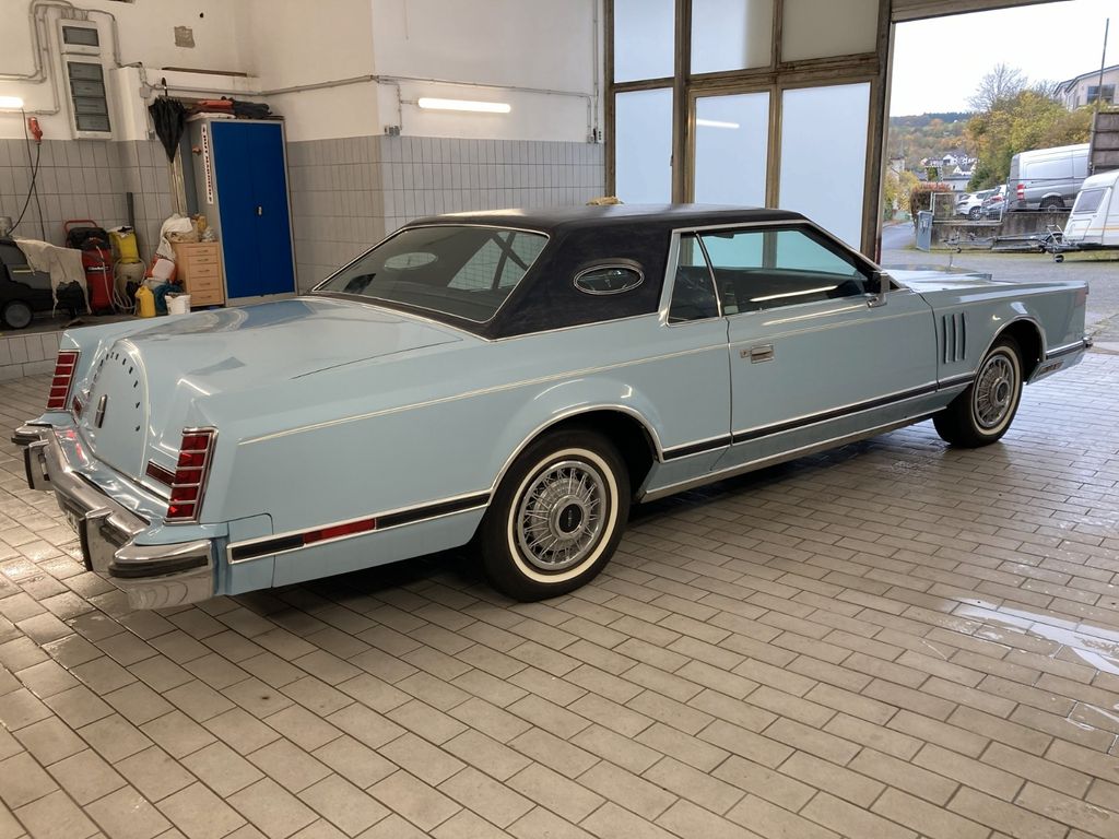 Lincoln Continental 1979