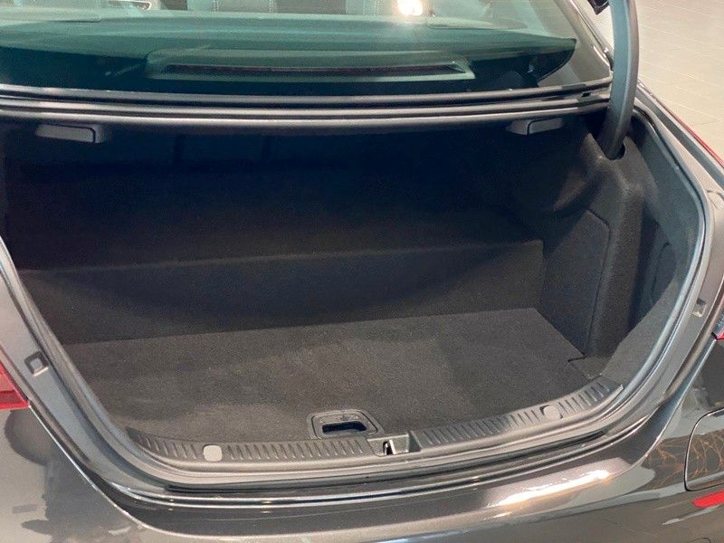 Mercedes-Benz E 300 2022