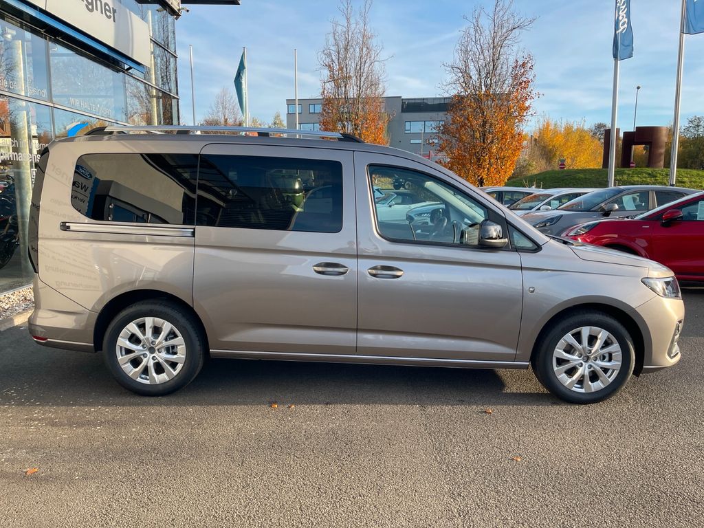 Ford Grand Tourneo 2025