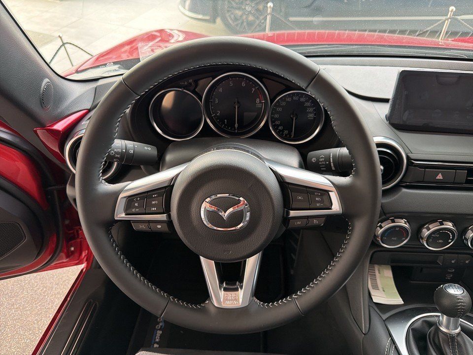 Mazda MX-5 2025
