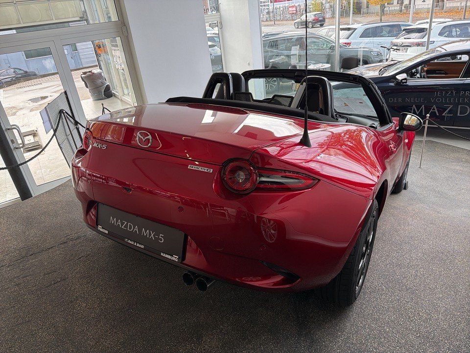 Mazda MX-5 2025