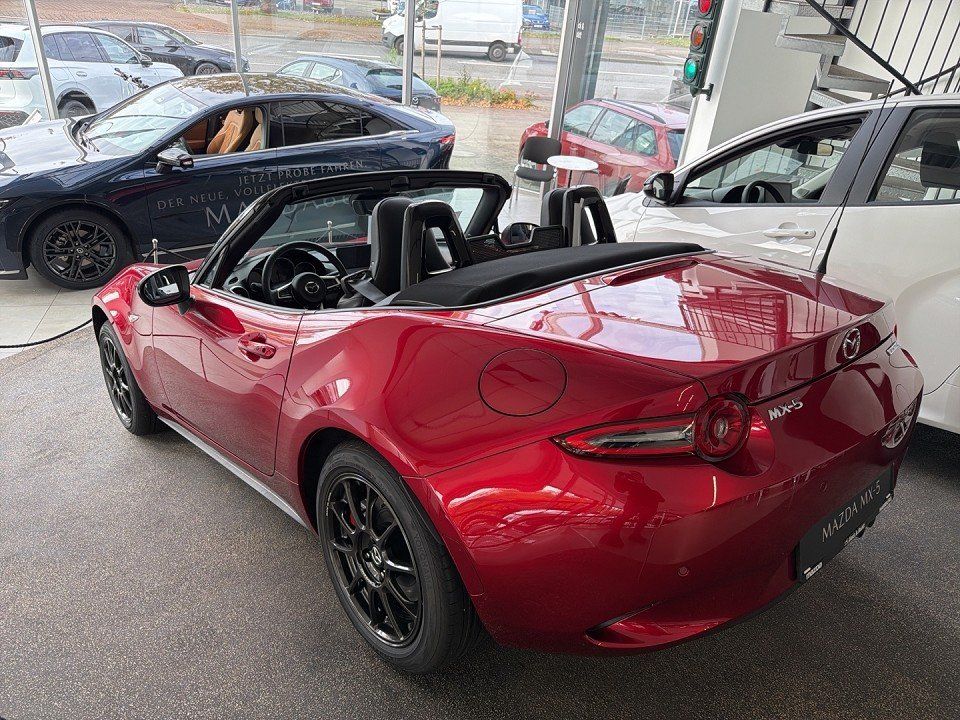 Mazda MX-5 2025