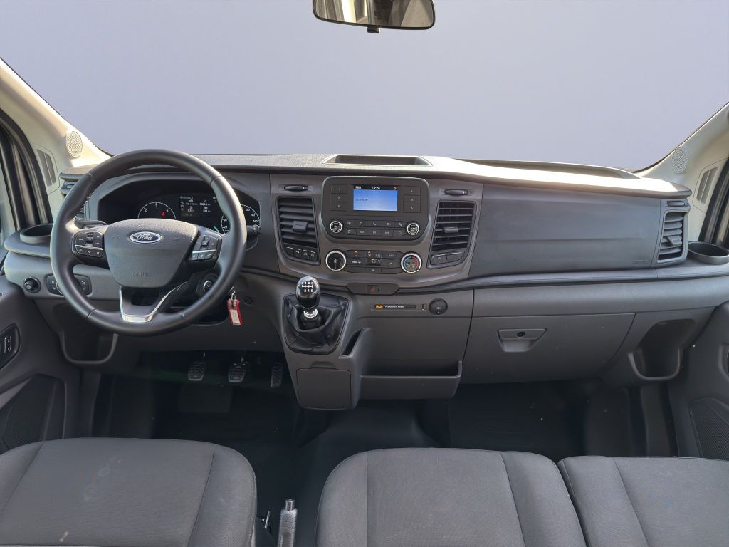 Ford Transit 2023