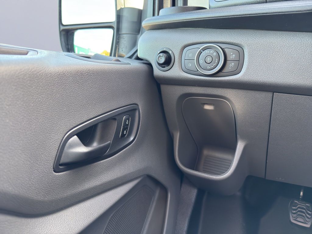 Ford Transit 2023