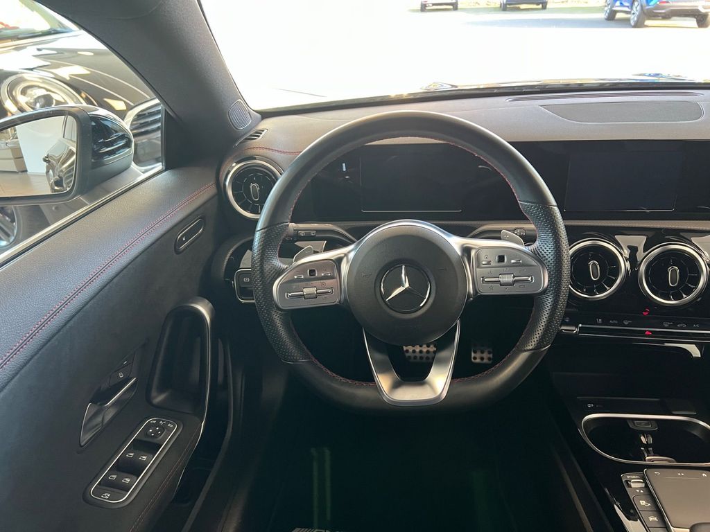 Mercedes-Benz CLA 200 2022