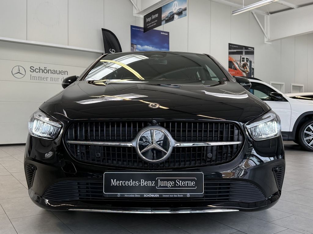 Mercedes-Benz B 200 2024