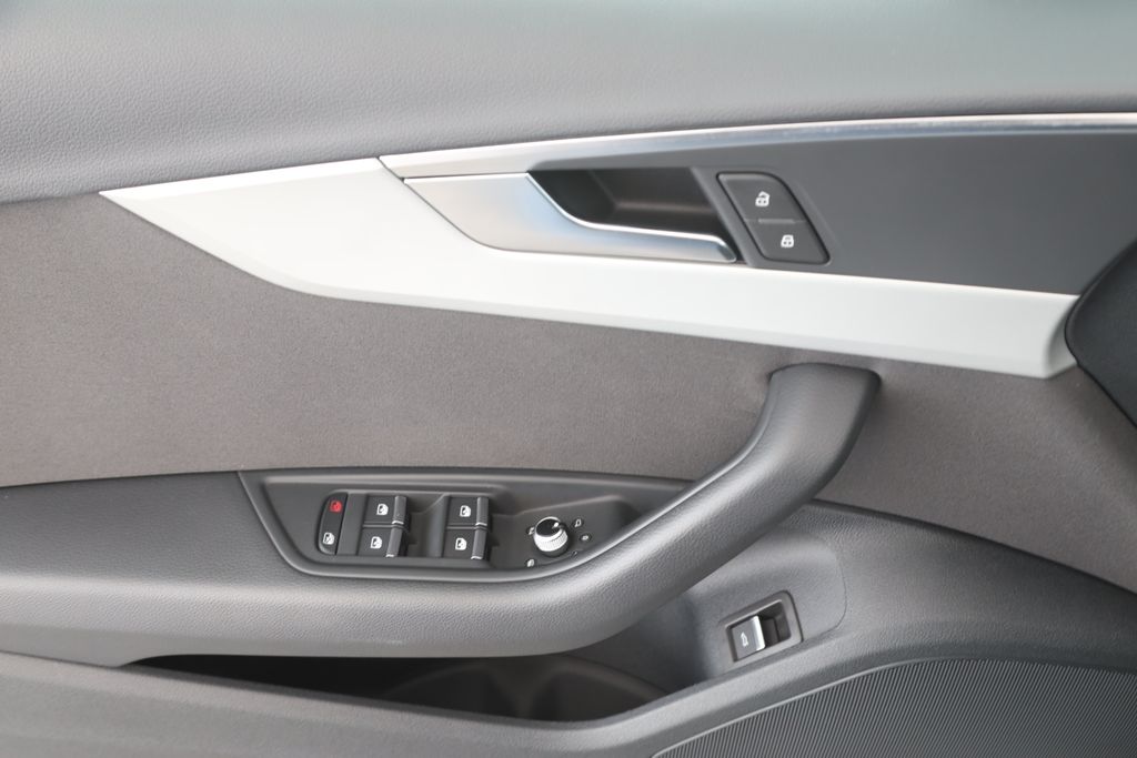 Audi A4 Allroad 2023