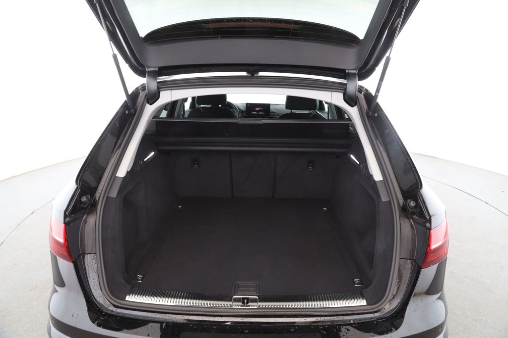 Audi A4 Allroad 2023