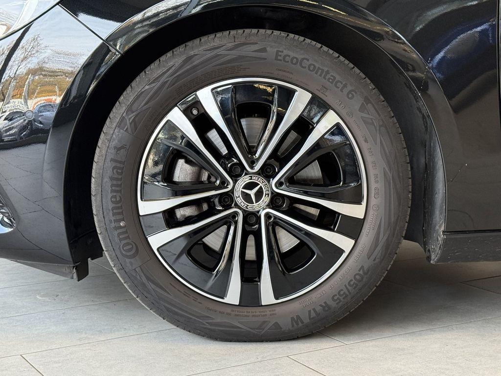 Mercedes-Benz B 200 2024