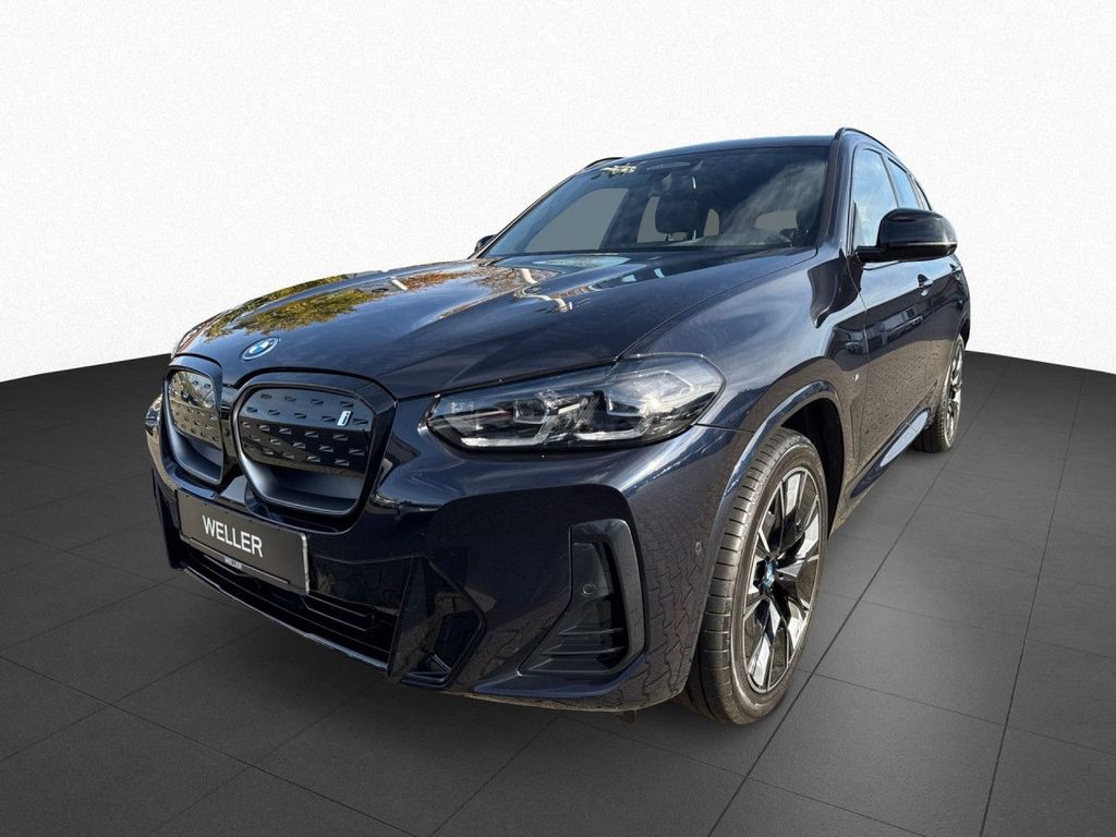 BMW iX3 2022