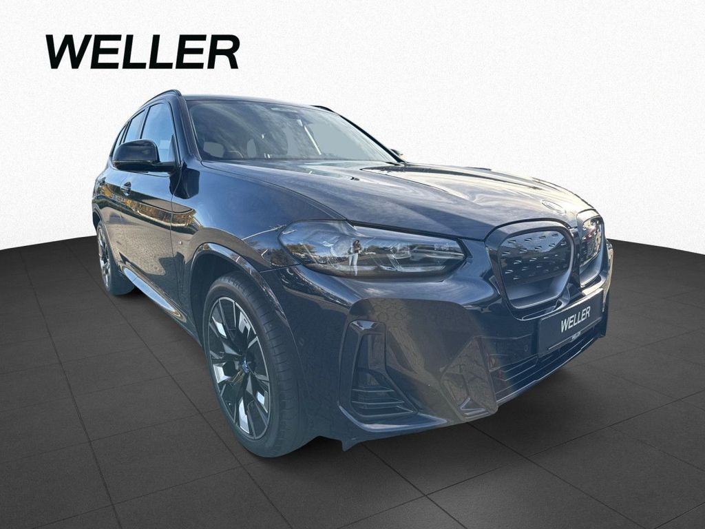 BMW iX3 2022