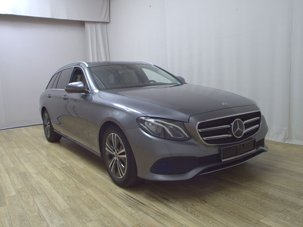Mercedes-Benz E 200 2020