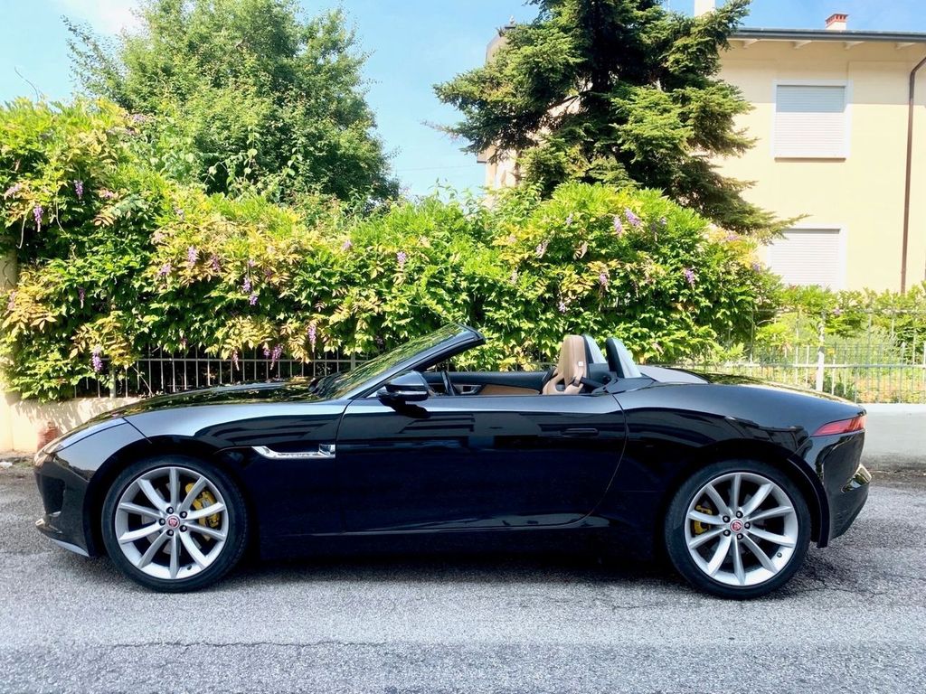 Jaguar F-Type 2017