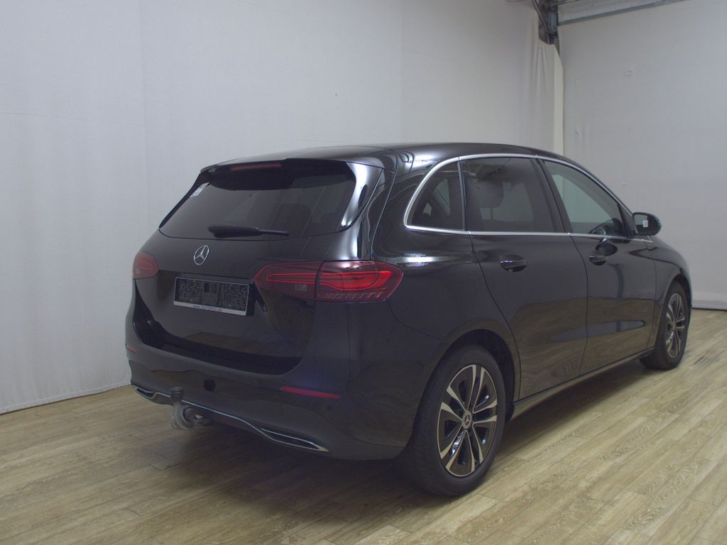 Mercedes-Benz B 200 2023