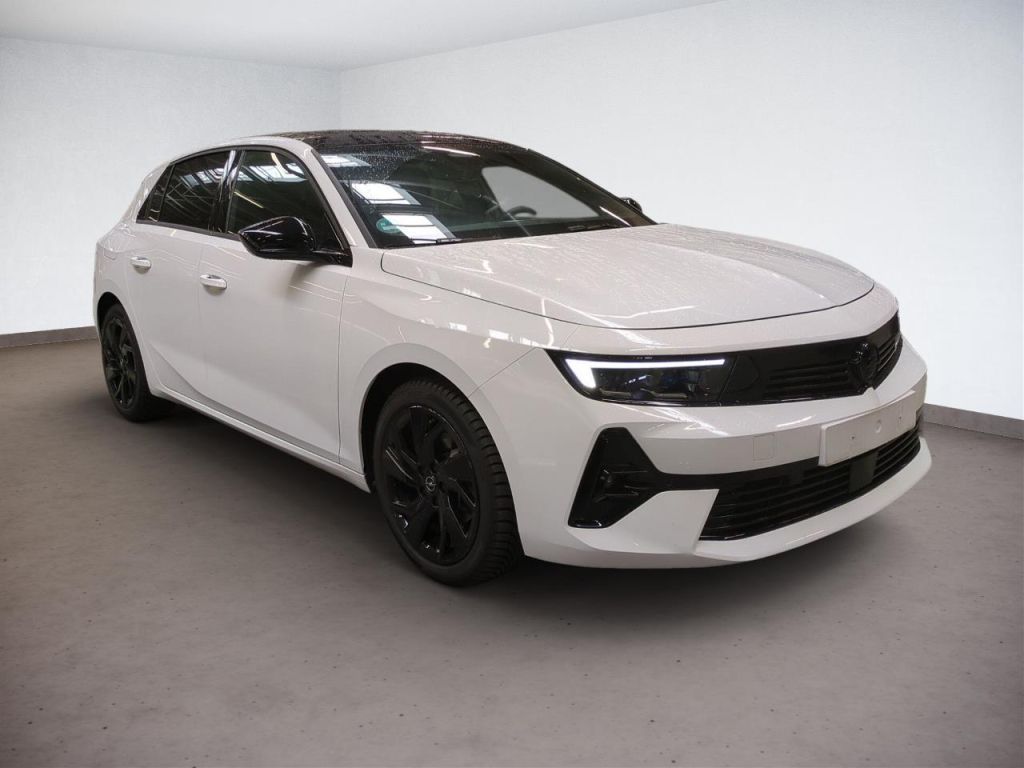Opel Astra 2024