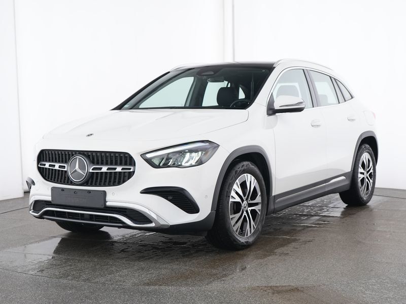 Mercedes-Benz GLA 200 2024